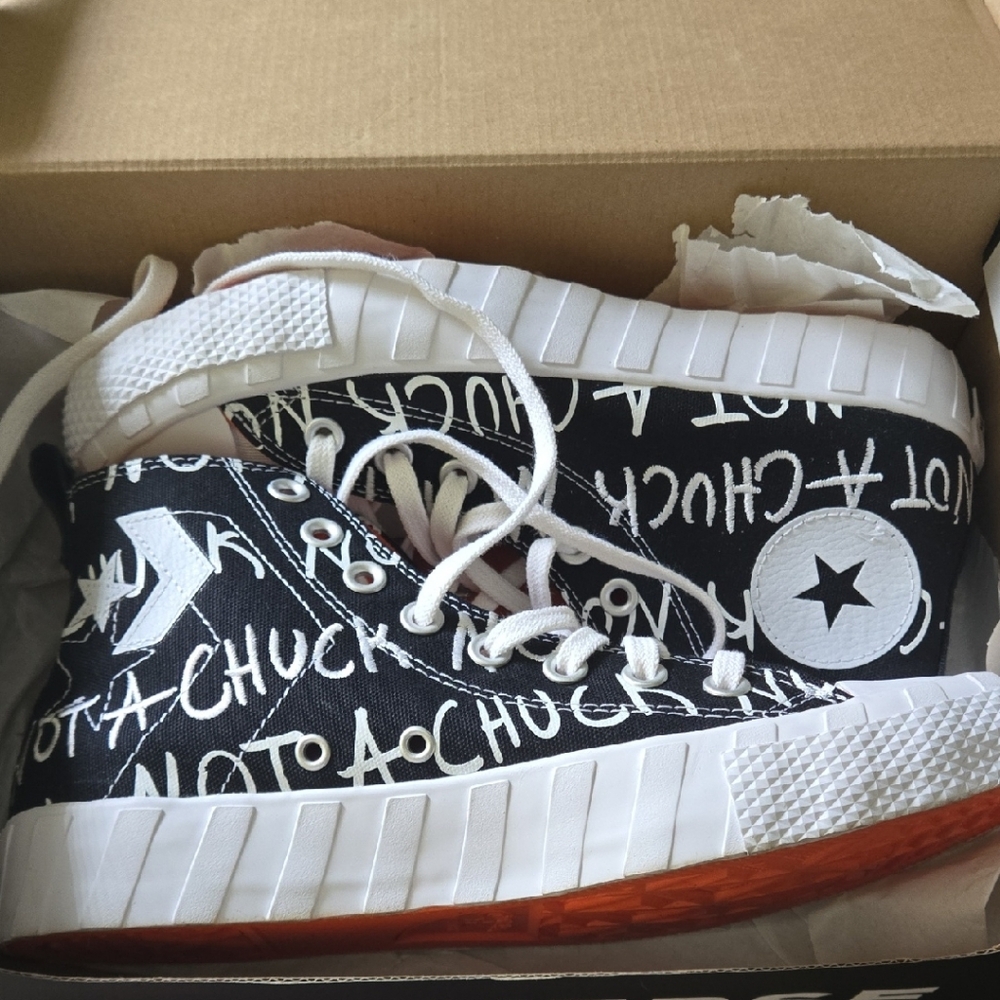 Converse Kids Black and White Graphic High-Tops 6.5